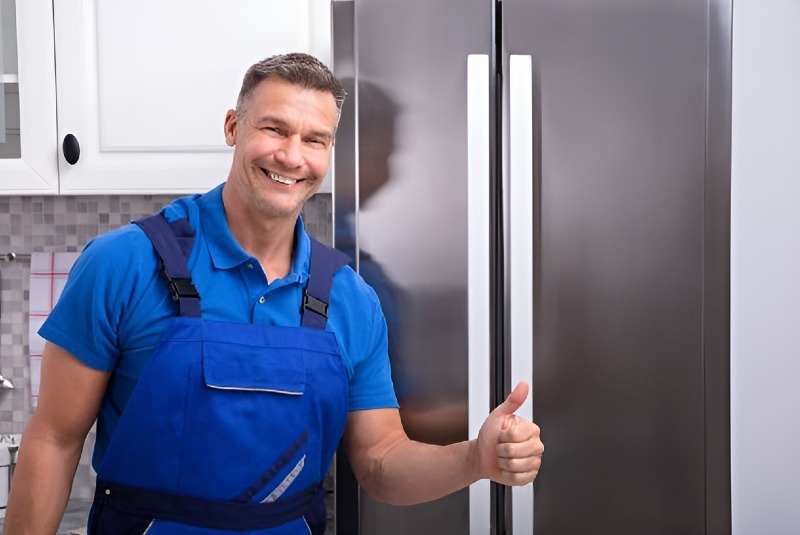 Refrigerator repair in Paramount